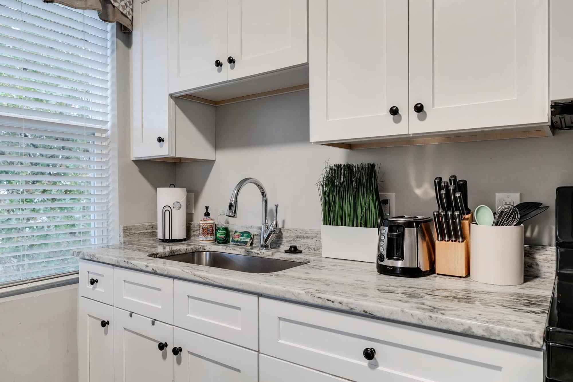 E2 Centrally Located In Carytown Fully Fenced ريتشموند المظهر الخارجي الصورة